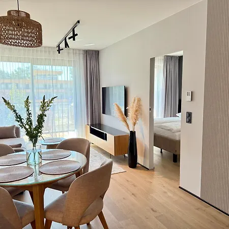 Marta - Kompleks Wydma&las ヤスタルニャ