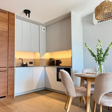 Marta - Kompleks Wydma&las 亚斯塔尔尼亚