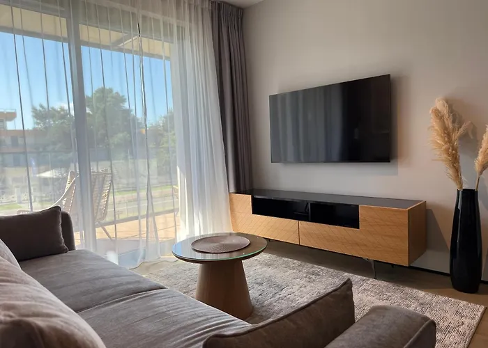 Marta - Kompleks Wydma&las יאסטארניה